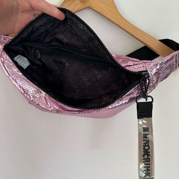BLACKPINK Pink Scaled Up Collection Single Zipper Money Belt Fanny Pack - Picture 7 of 8